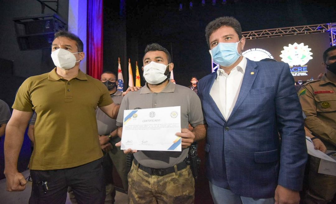 Em Cruzeiro do Sul, Gladson prestigia 4ª edição do Programa Sejusp Itinerante